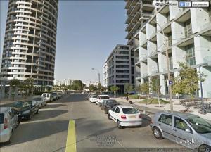 Tel Aviv Street Scene 16